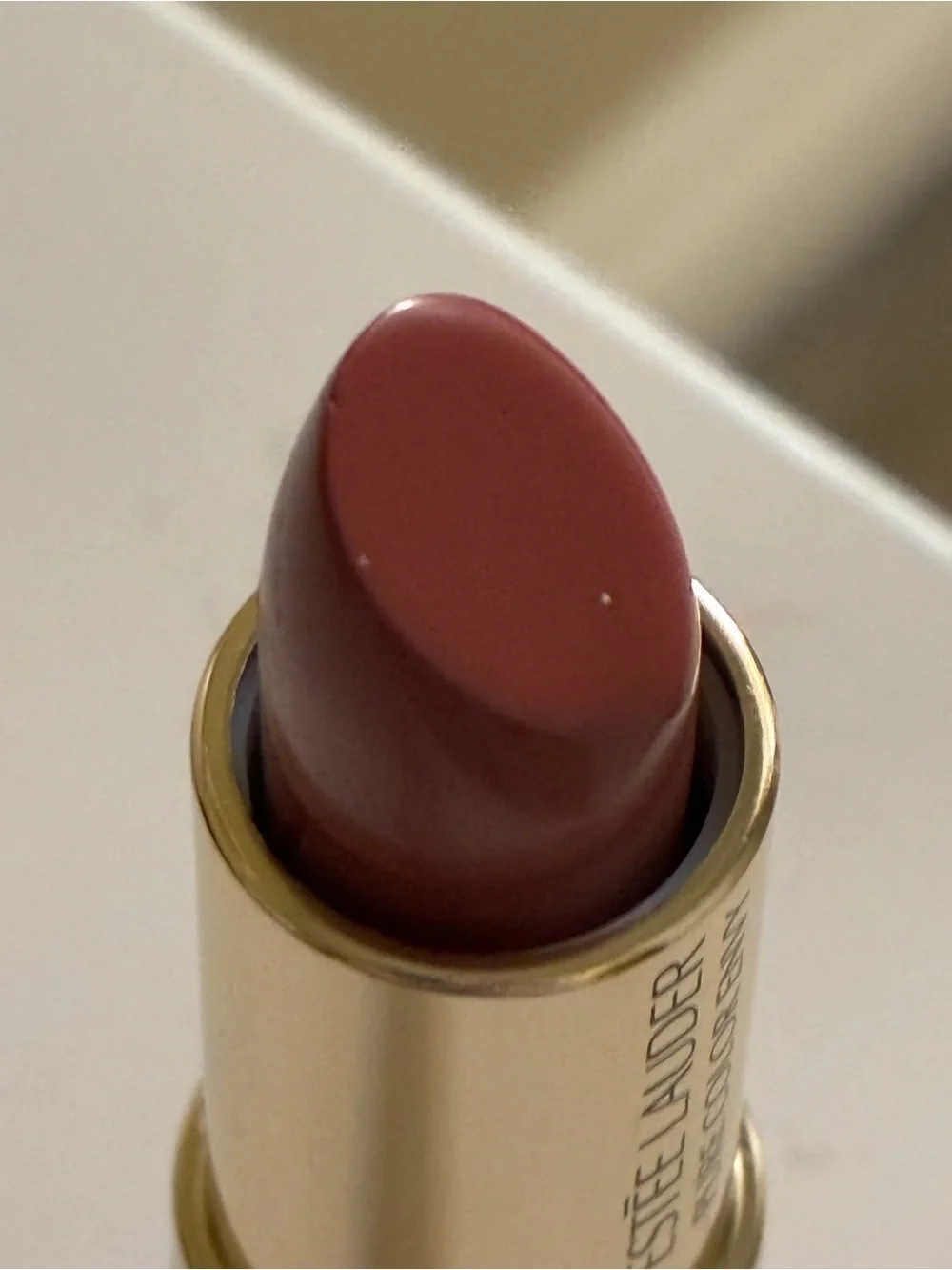 Estee Lauder Pure Color Envy Rose Tea 141
